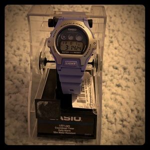 BNWT Casio watch